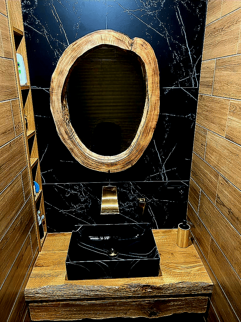 Designerskie lustro do łazienki drewniane 80x60cm